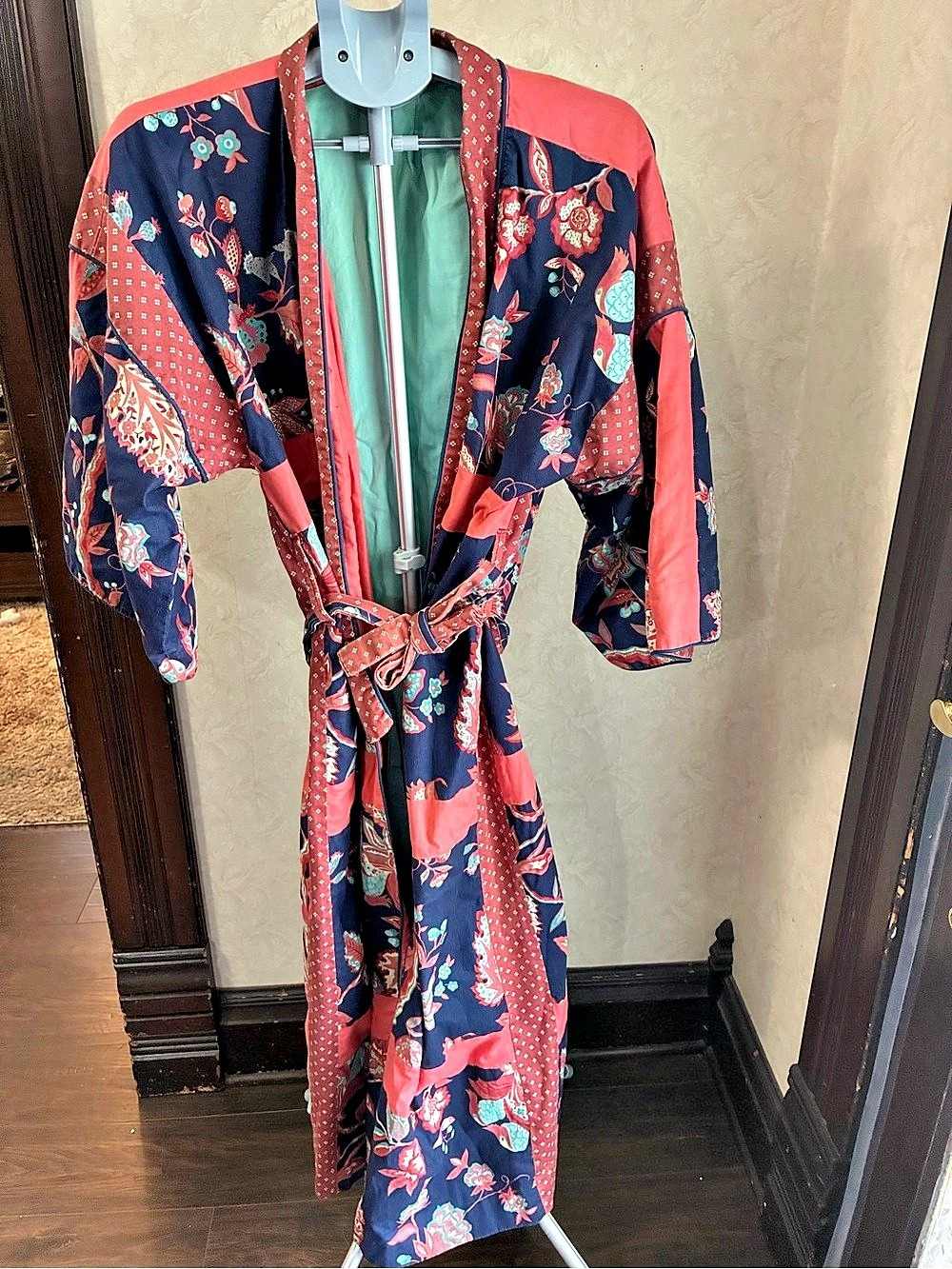 Floral Print Robe in Blue & Red - Picture 2 of 6